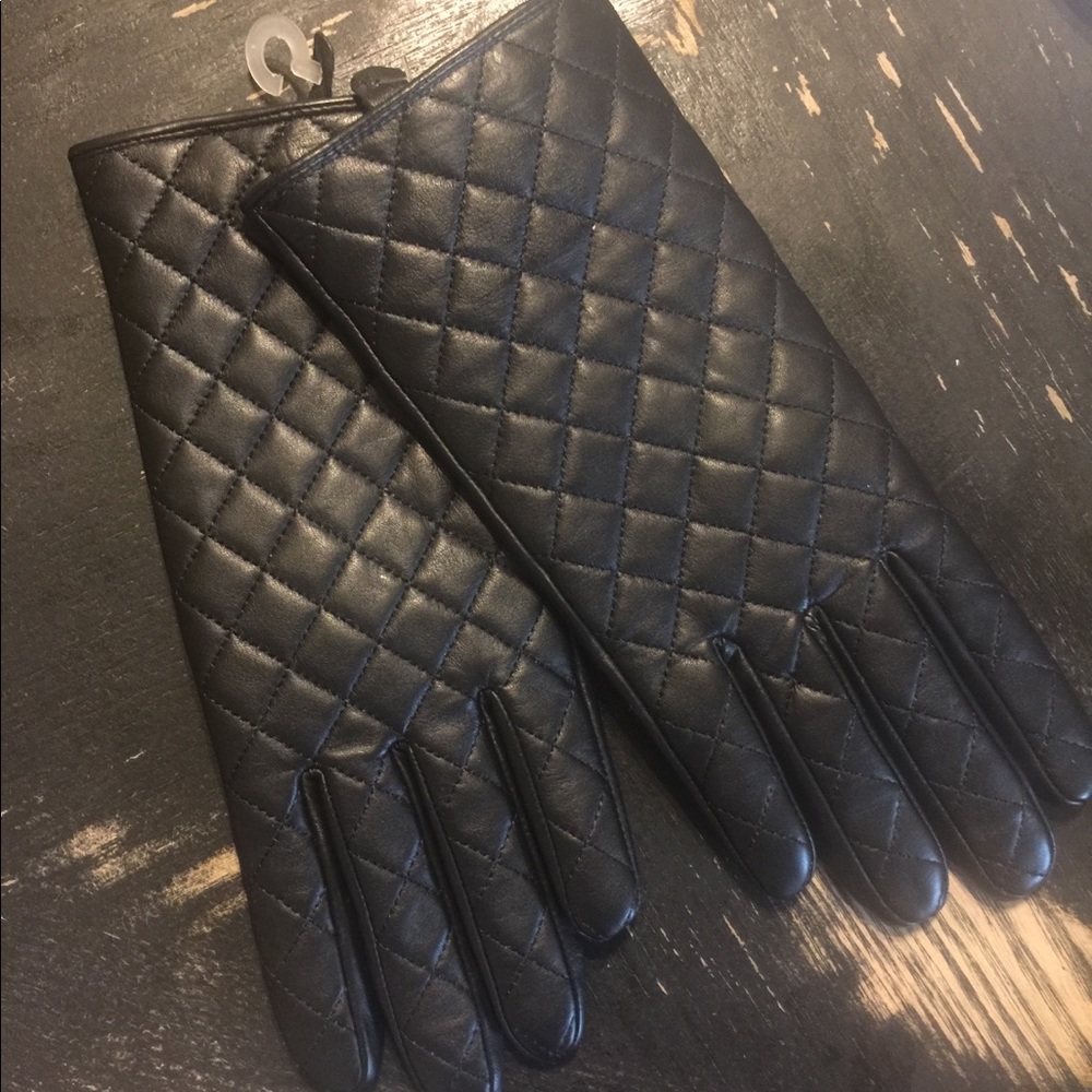 Thinsulate 40 grams Leather Gloves